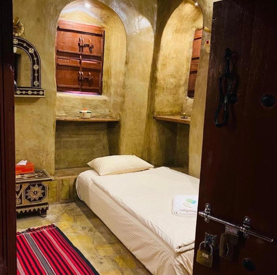 Hotel Bait Al Aqr à Nizwa Extérieur photo